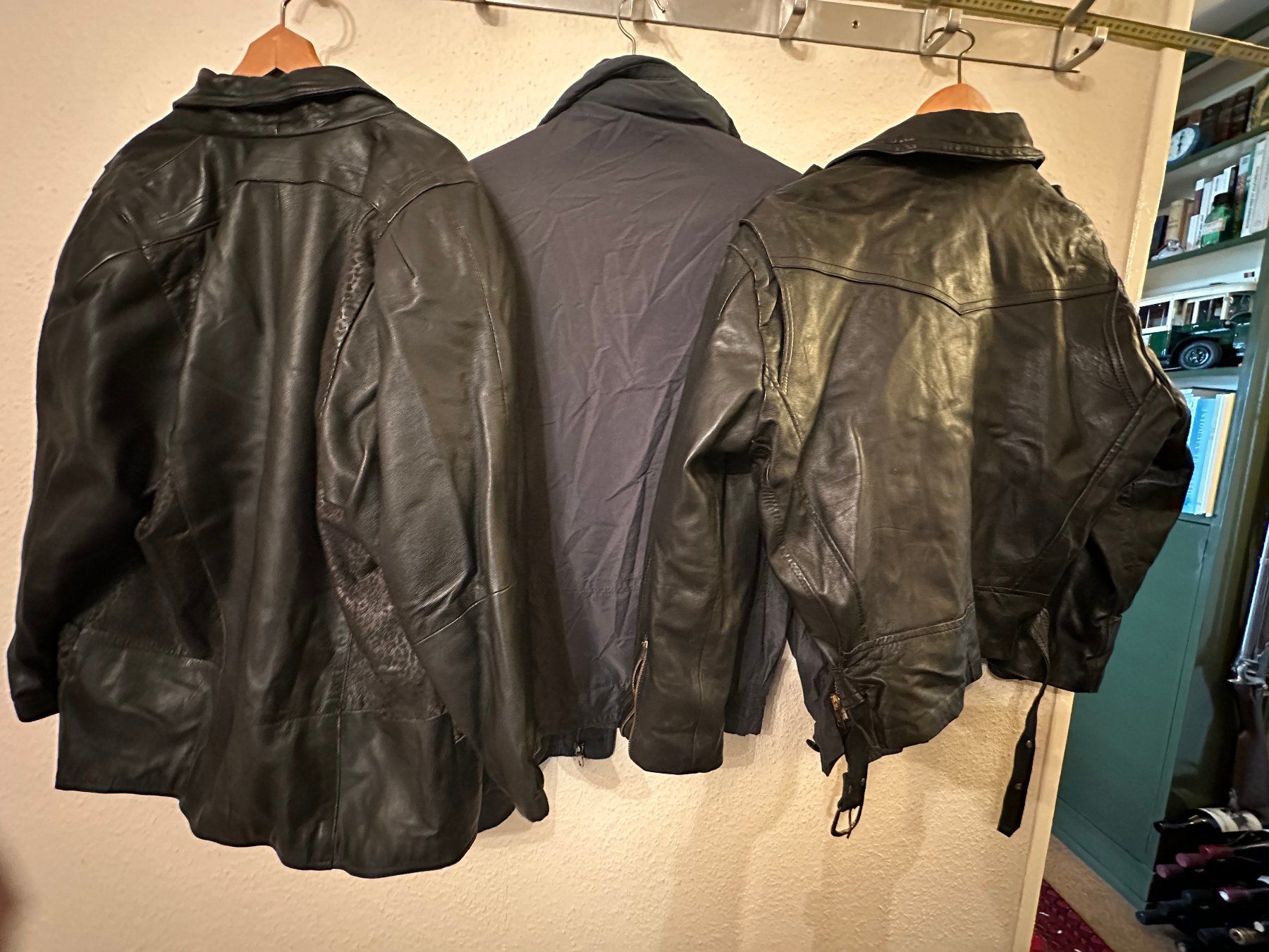 Lotti di vestiti: Lot de 5 vestes diverses – Usato da Ste-Croix venduto da mjmg 6