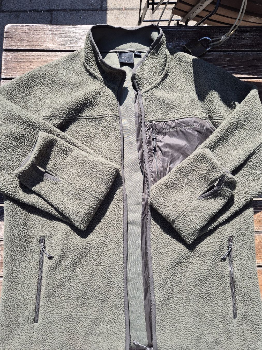 Peak Performance Pulls & Sweat-shirts: Peak Performance Naturush Pile Jacket – D'occasion à Zürich par Loboso 7