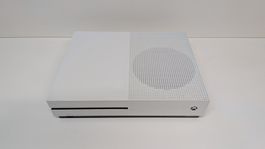 Microsoft Xbox One S DEFEKT