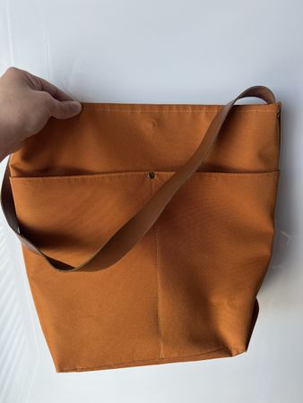 Schöne Robuste Tasche Handtasche Ledergürtel warmes Orange