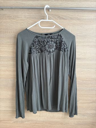Only Shirt Grösse 36