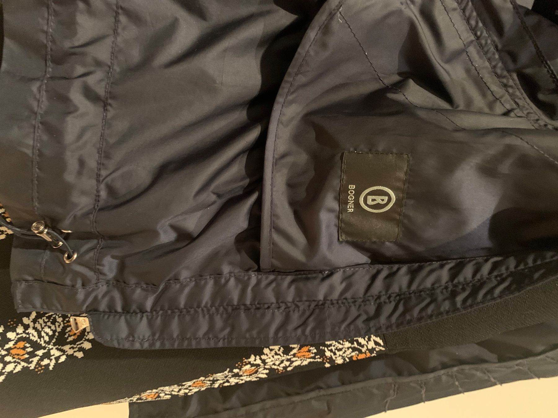 Bogner Giacche: Original Bogner Jacke – Nuovo (secondo la descrizione) da Hombrechtikon venduto da Herbstsonne 2