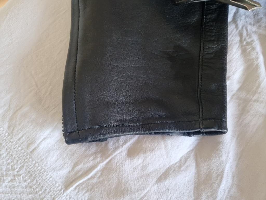 Pantaloni: Leder Motorrad Hosen – Usato da Oberweningen venduto da shaw19 6