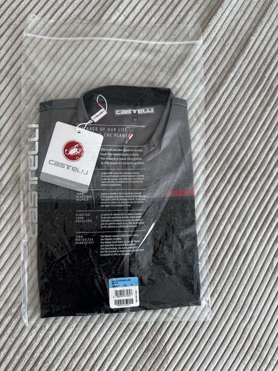 Castelli Canottiere & Pantaloni: Castelli Cycling Jersey NEW!! – Nuovo e nell'imballaggio originale da Birsfelden venduto da amr_tkc9 5