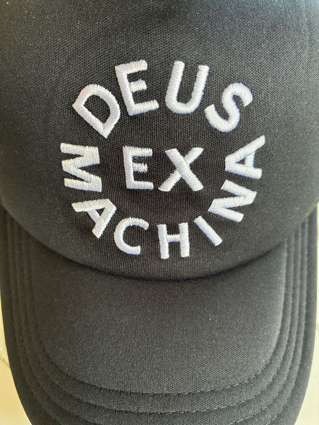 Autres vêtements & accessoires: Deus Cap Neu – Neuf avec emballage d'origine à Fribourg par waves55 3
