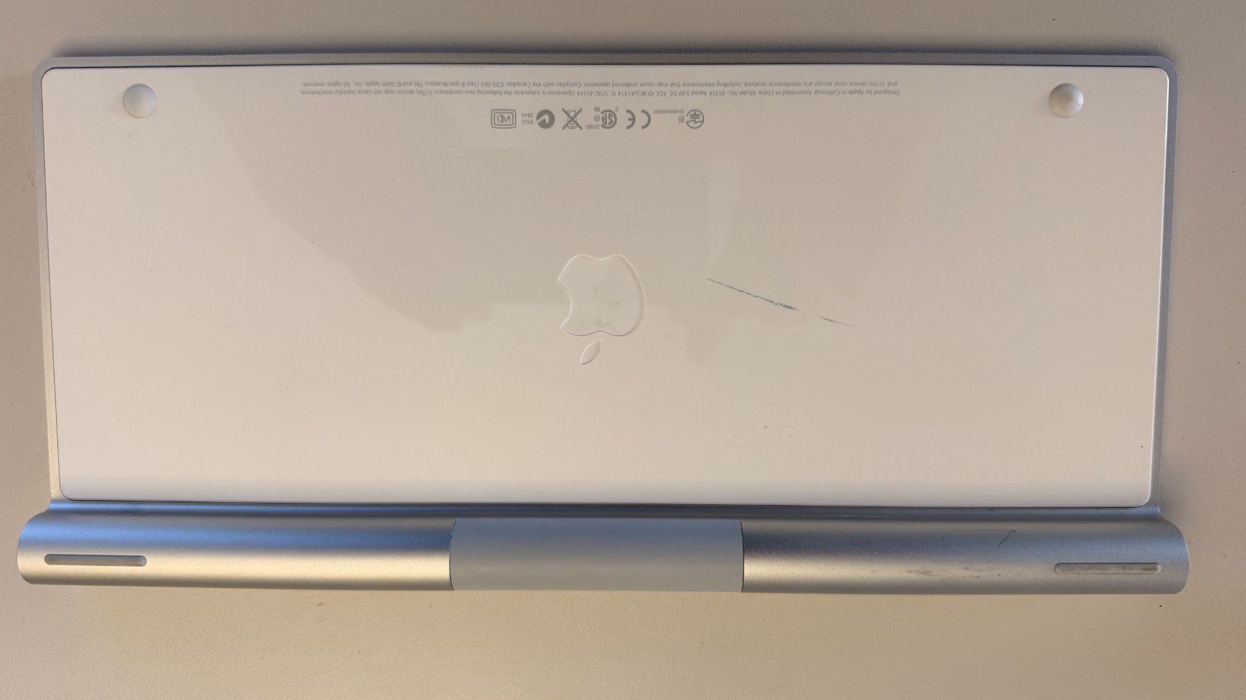 Apple Tastaturen: Apple Wireless Keyboard A1314 – Schweizer CH QWERTZ – Gebraucht aus Roggwil TG von Andistuder 1