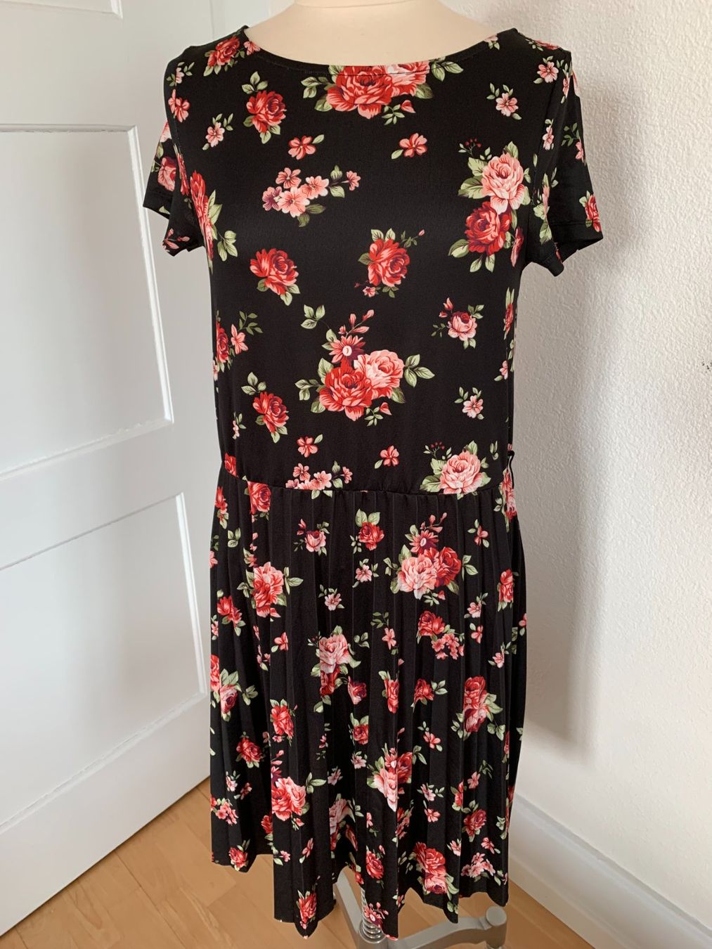 Anna Field Vestiti: ANNA FIELD Damen Kleid, ca. Gr. 40, Schwarz – Usato da Worb venduto da farben20zauber