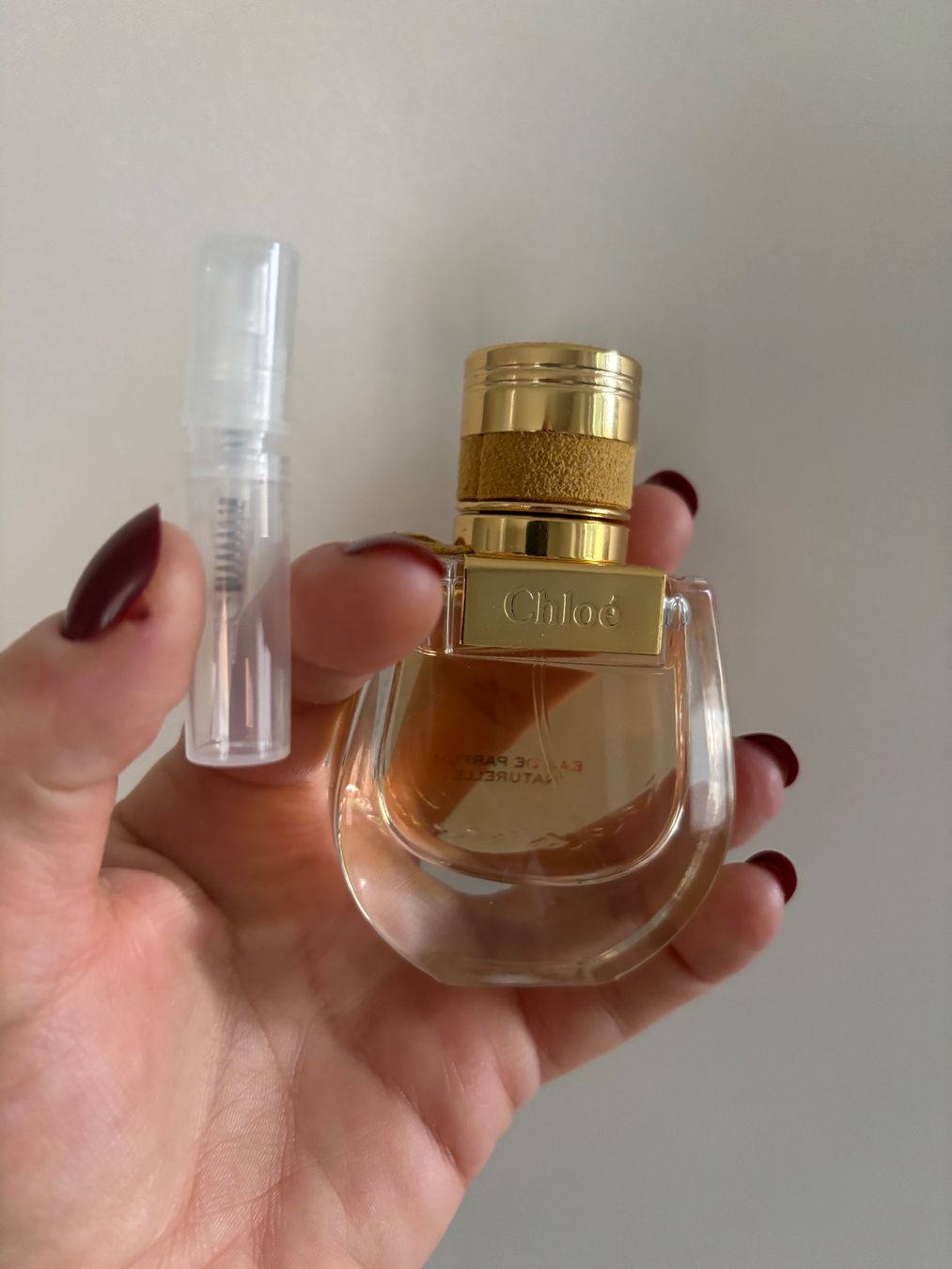 Chloé Profumi & Eau de Toilette: Nomade Naturelle Eau de Parfum Chloé Duftprobe 2ML – Usato da Zürich venduto da deruja
