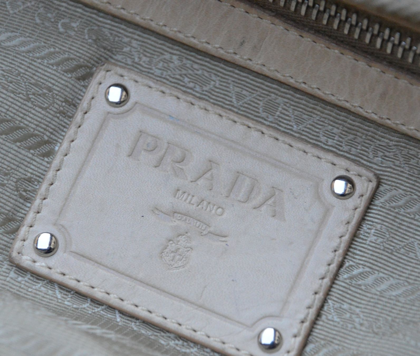 Prada Borse da donna: PRADA Bauletto New Look Tasche/ sac – Usato da Collonges venduto da Auganien 9