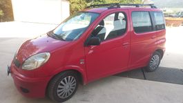 Toyota yaris verso 1,4 Diesel Gebrauch. Für Export oder Ersa