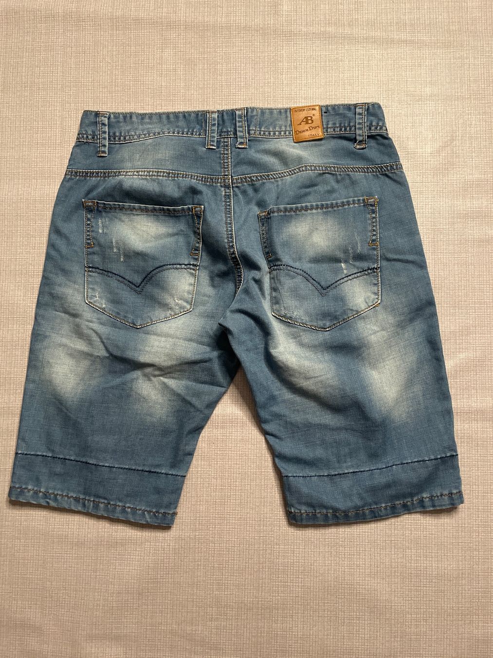 Jeans: Short Jeans Allen & Braun – Usato da Capolago venduto da LA.BOTTEGA 2