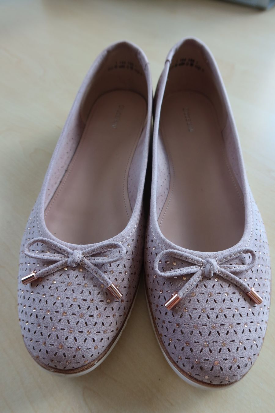 Graceland Scarpe da donna: Damenschuhe Grösse 40, mit Gltzereffekt – Nuovo (secondo la descrizione) da Zürich venduto da Piki7