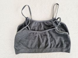 Zwei Mädchen Bustier Sport H&M Gr. XS Funktionsunterwäsche
