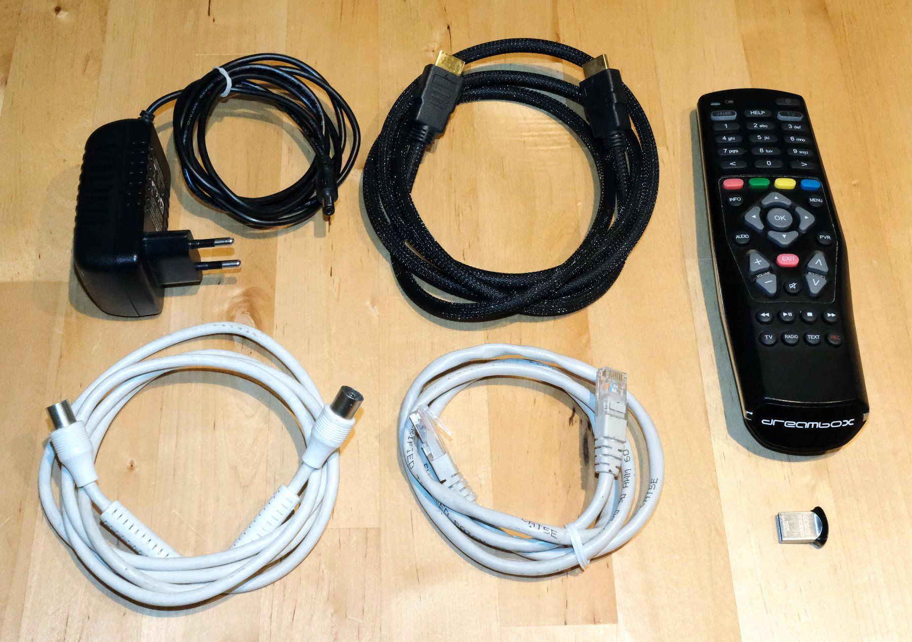 Receiver: DreamBox DM520 Cable/Terrestrial Receiver DVB-C/DVB-T2 – Gebraucht aus ROLLE von Botrem 5