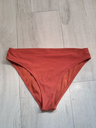 Bas de bikini état neuf 42