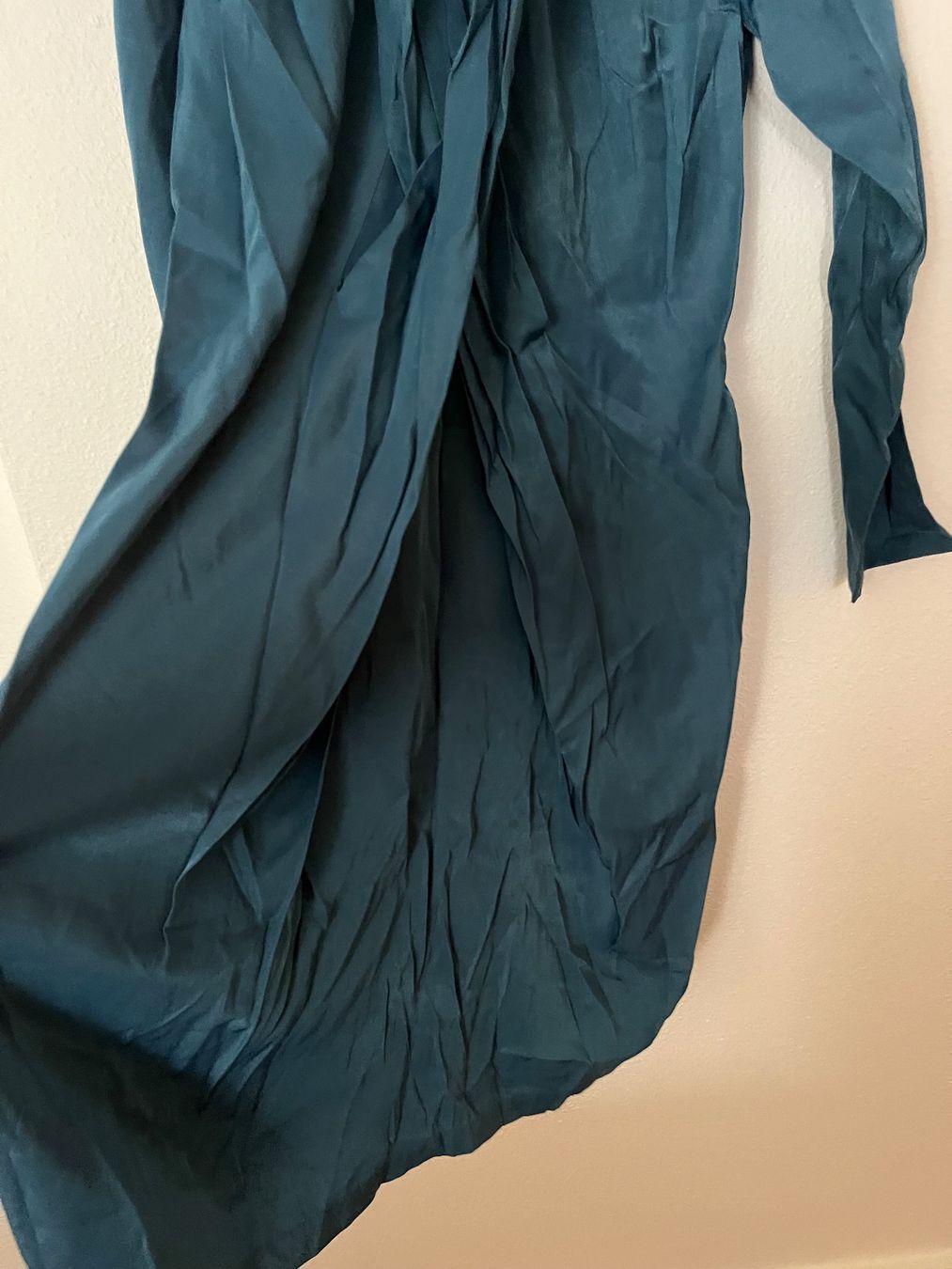 Kleider: Robe pétrole neuve – Gebraucht aus Cully von FranVey 2