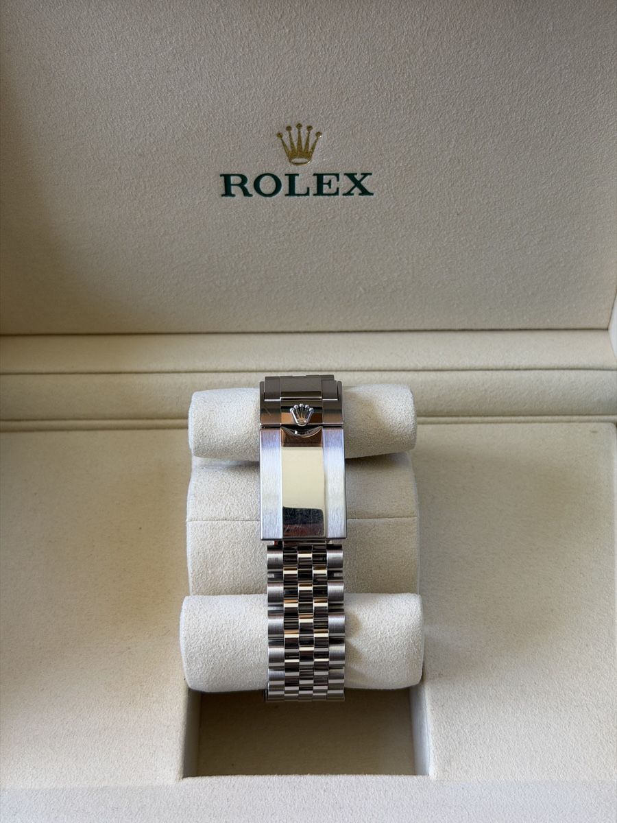 Rolex Orologi: Rolex GMT Master II Bruce Wayne Jubilee 2026 FULLSET – Usato da Glattpark(Opfikon) venduto da Sonnenzeit99 2