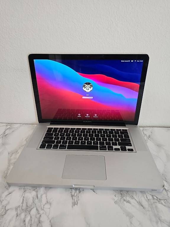 Apple Notebook: MacBook Pro 15| SSD| Big Sur – Usato da Renens VD venduto da MTD2211