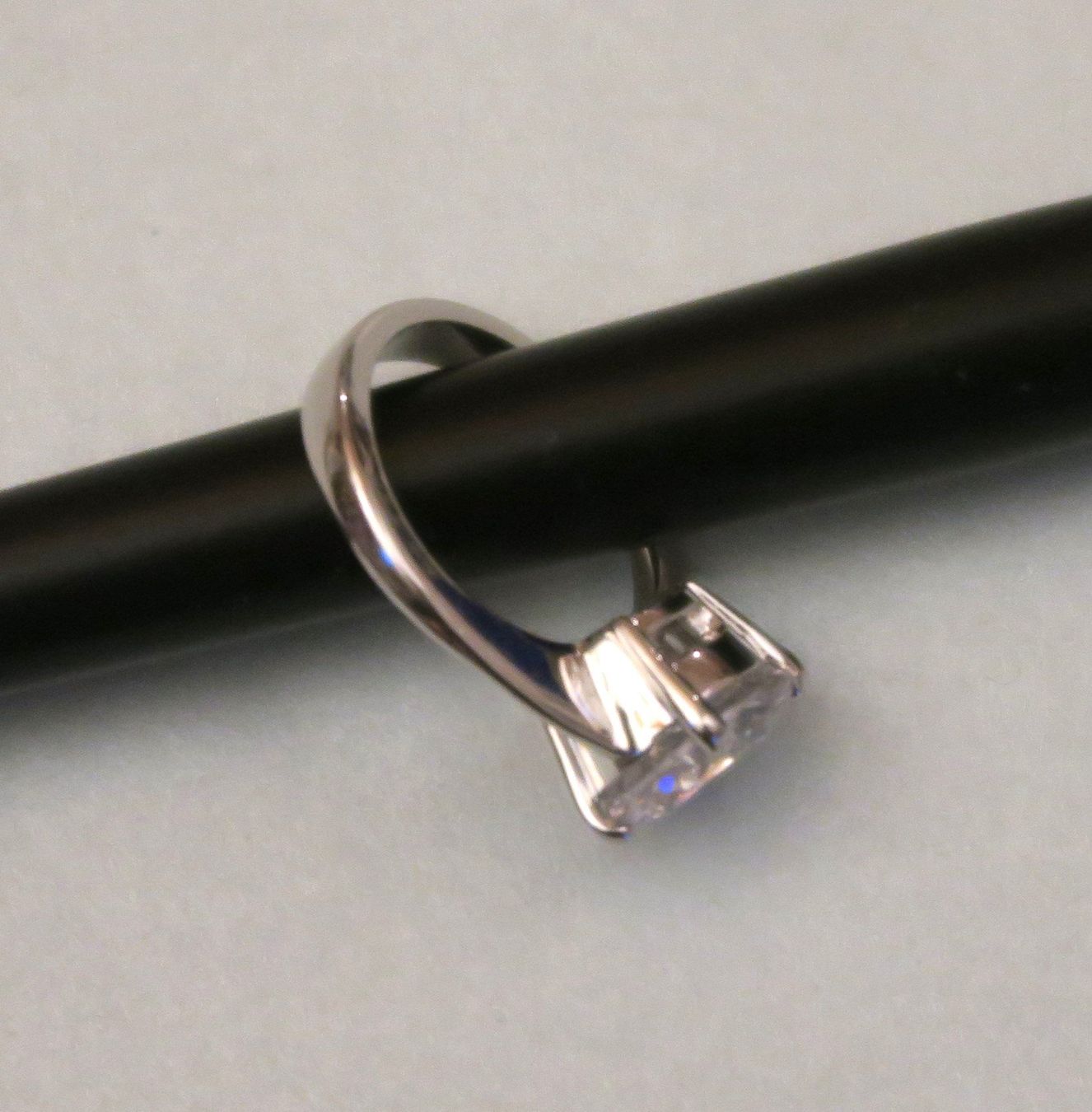 Anelli: Ring mit Glasstein, Gr. 52 – Usato da Brittnau venduto da marlenestone 2