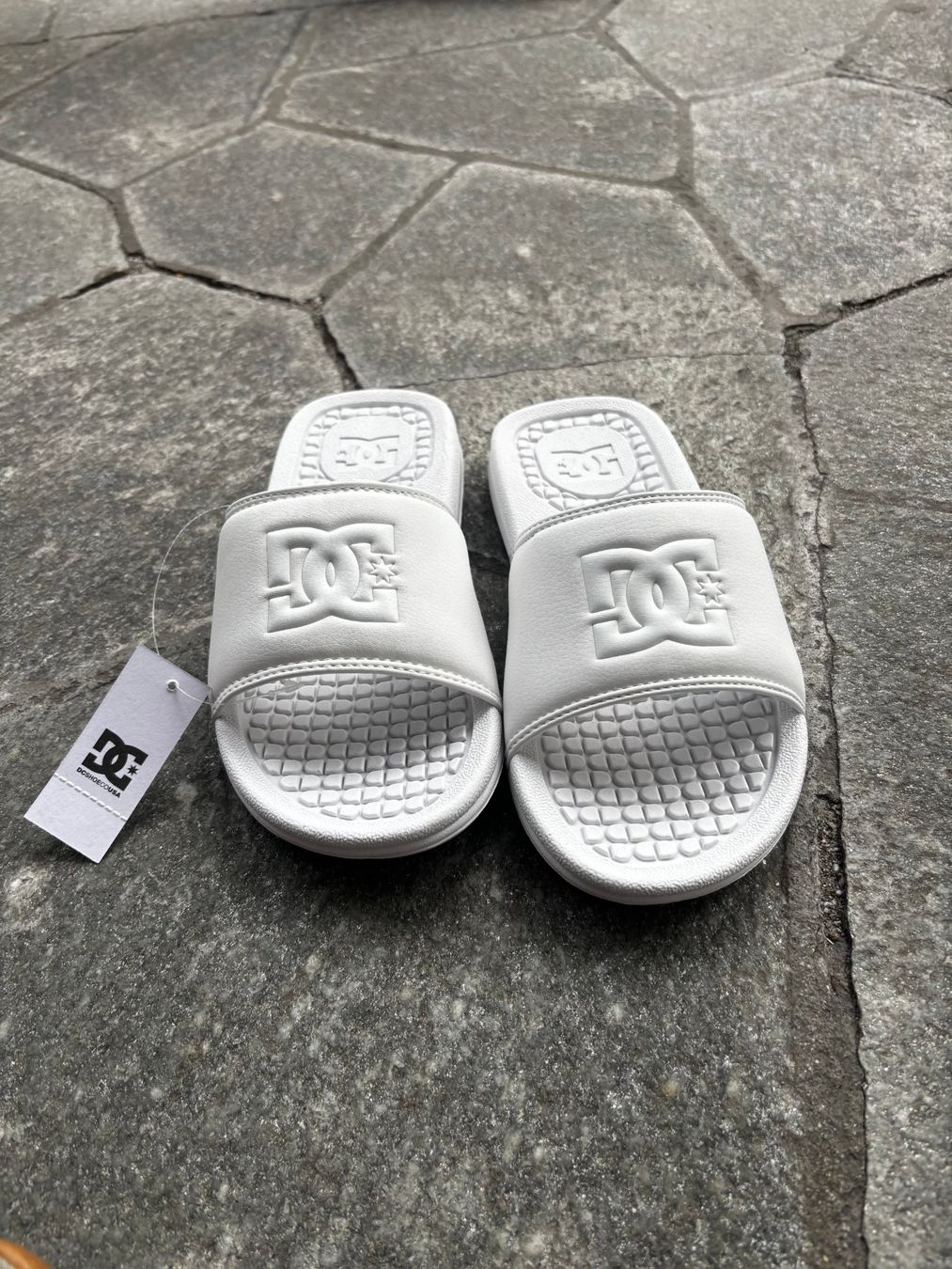 DC shoes Damenschuhe: DC Shoes weisse flipflops NEU Grösse 37 – Neu (gemäss Beschreibung) aus Thusis von Strimer0
