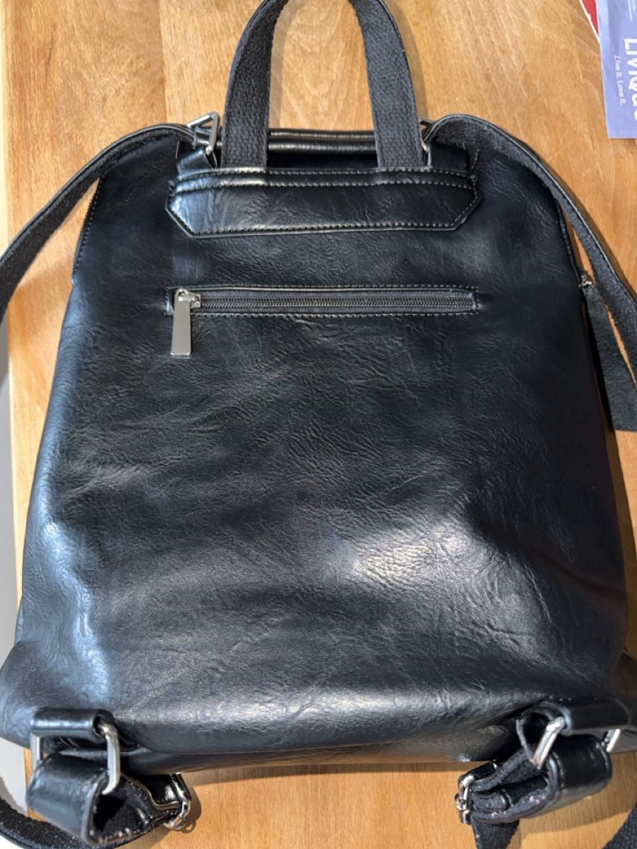 Rucksäcke: Neuer schwarzer Leder Rucksack – Neu (gemäss Beschreibung) aus Birsfelden von Haex 2