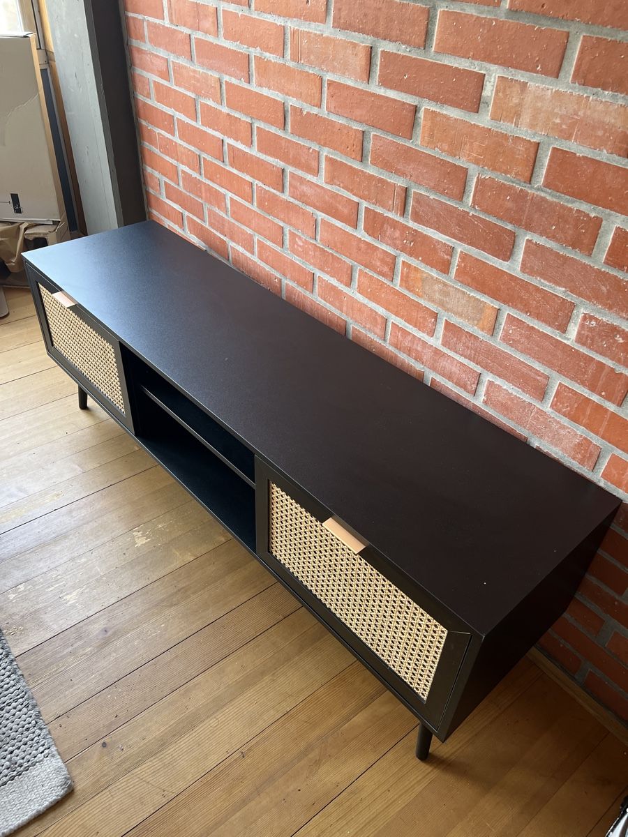 Mobili TV: TV Möbel Sideboard schwarz mit Rattan  – Usato da Biel/Bienne venduto da mona222 1