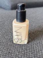 Nars SHEER GLOW FOUNDATION Siberia