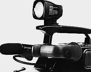 Videocamere: HITACHI VHS VIDEOKAMERA VM - 3300 E – Usato da Sarnen venduto da rem_l7bp 4