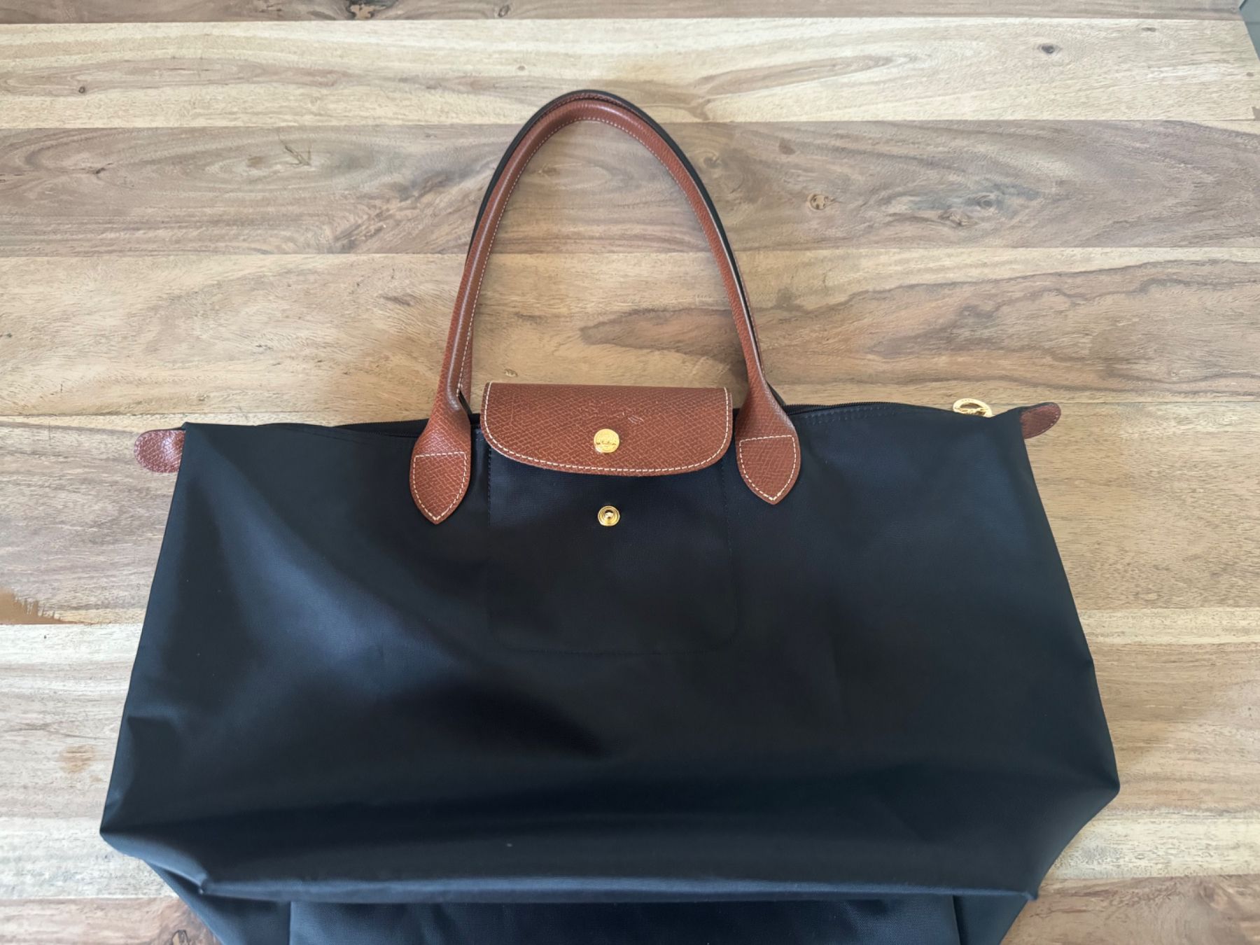 Longchamp Taschen für Damen: Handtasche Longchamp / schwarz NEU!!! – Neu und originalverpackt aus Thun von kth_ng29 2
