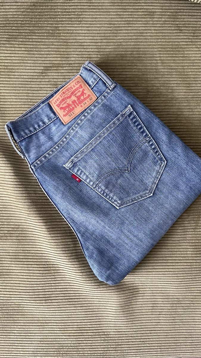 Levi's Jeans: Levis 511 Jeans Blau W 34 / L 32 – Usato da Luzern venduto da Calidru