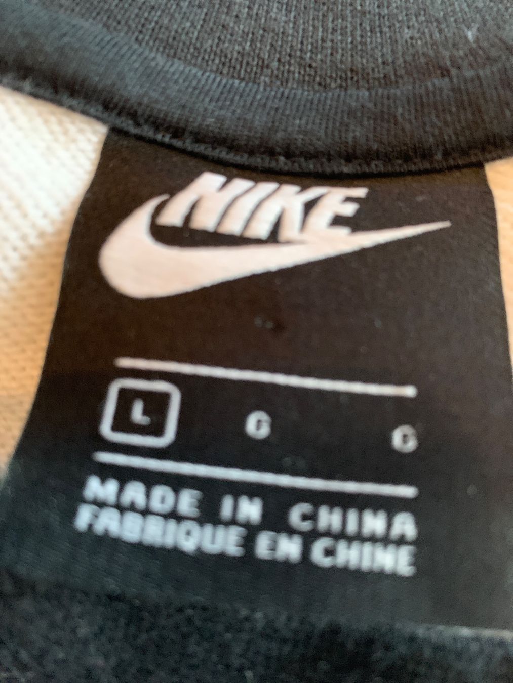 Nike Maglioni & Felpe: Joli pull Nike taille L neuf – Usato da MEYRIN venduto da Gwendo10 2