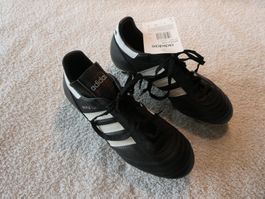 Neue adidas Nockenschuhe in Grösse 4