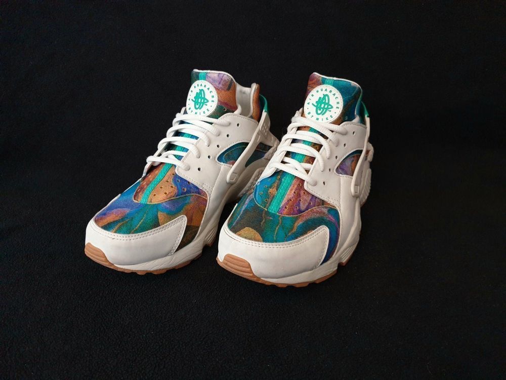 Alternate clearance galaxy huaraches