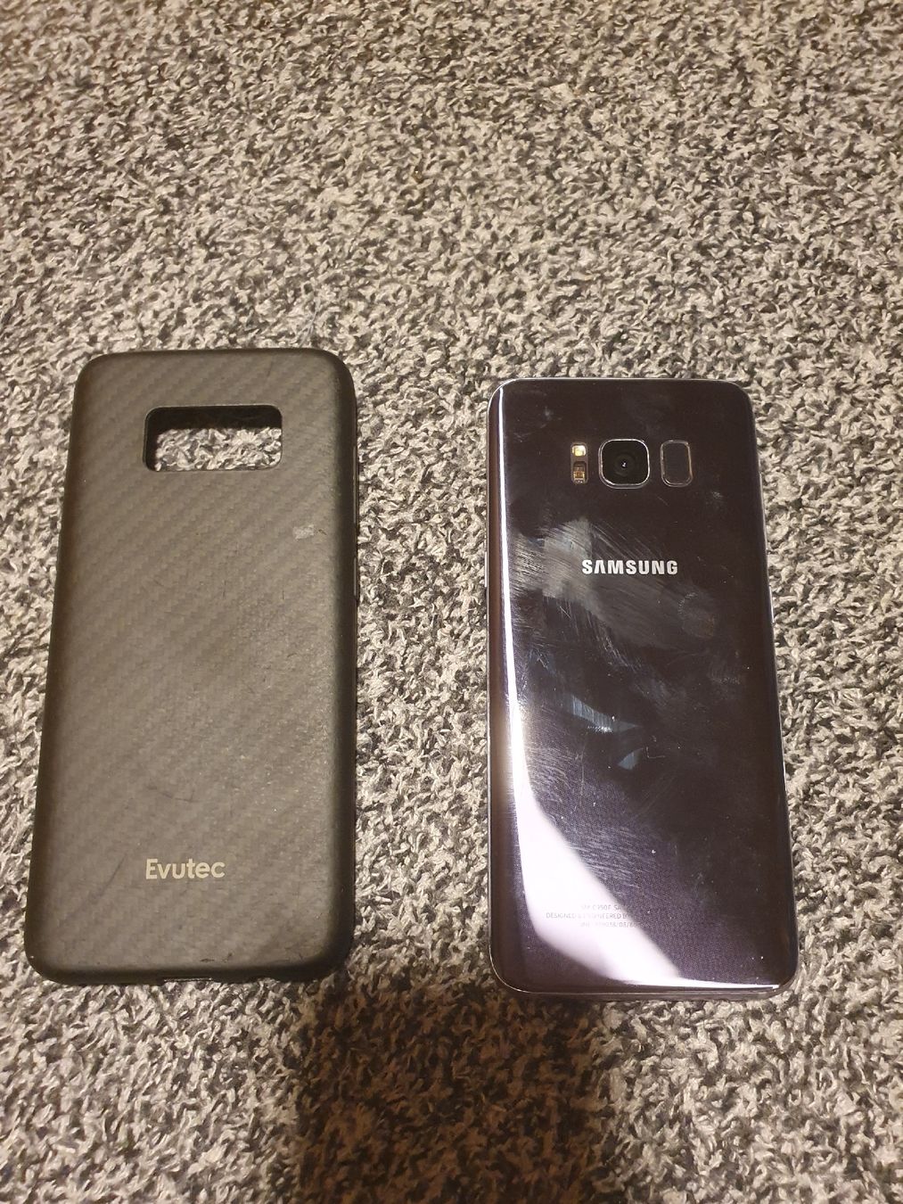 Samsung Portables: Samsung S8 – Défectueux à Henau par Leumas2003 1