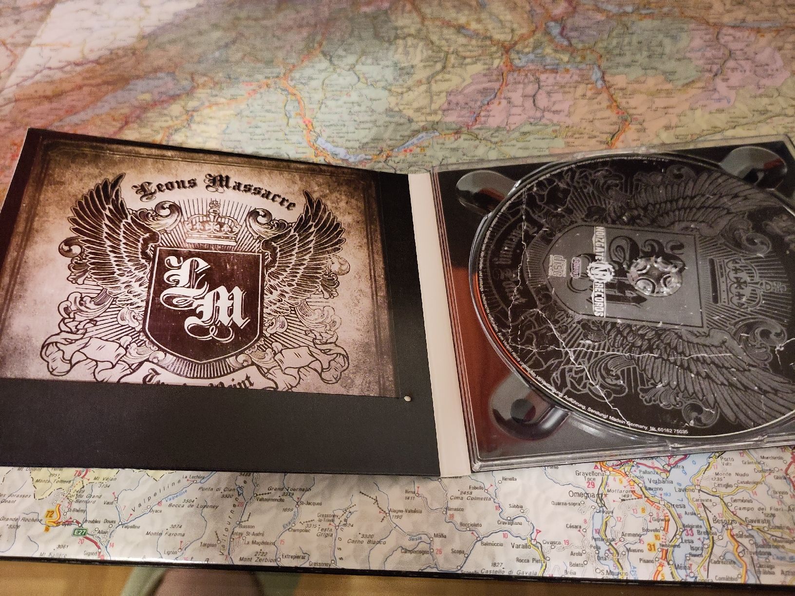 CD: Leons Massacre - Turning Point – Usato da Zürich venduto da Heldel 1