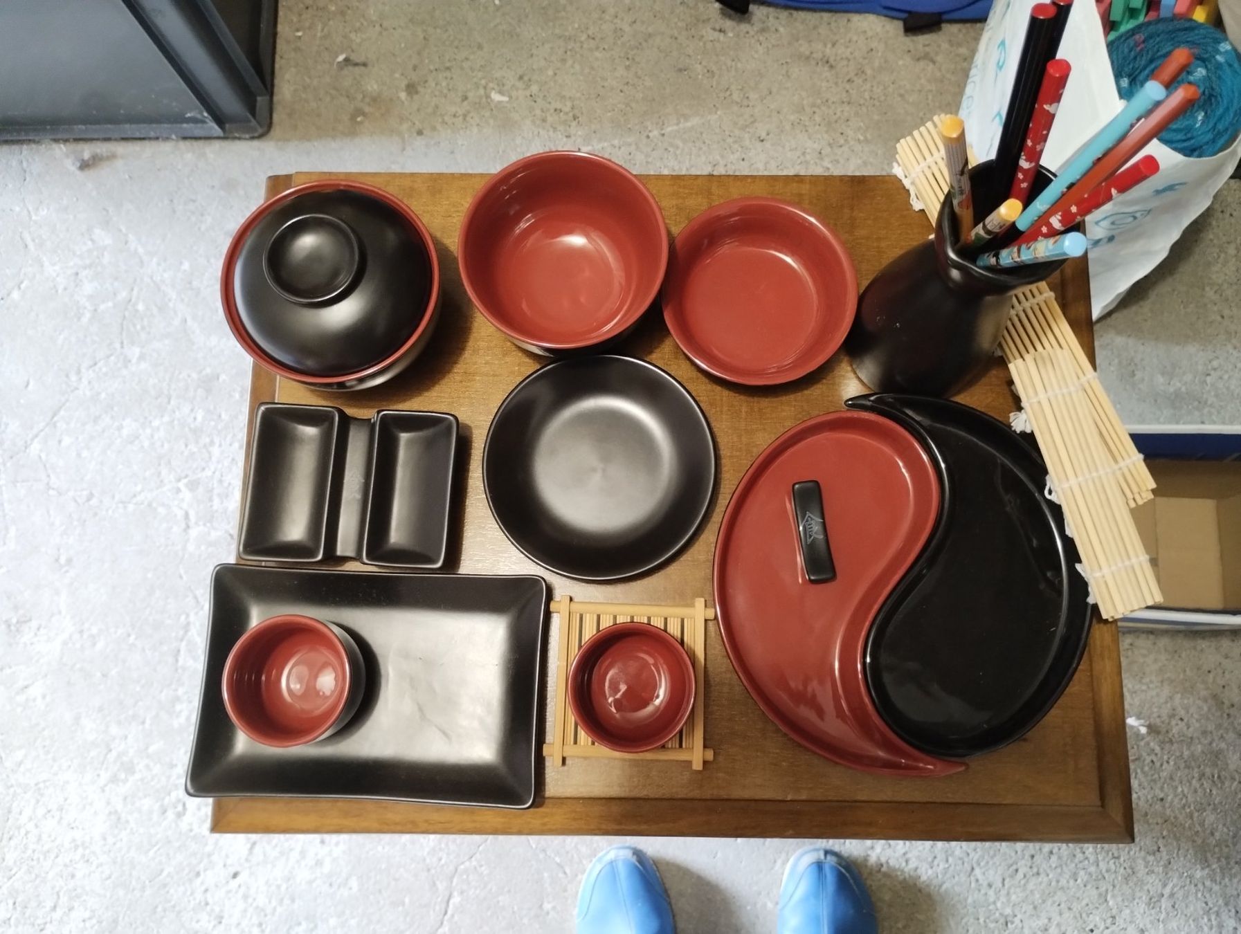 Geschirrsets: service de table oriental pour sushis et soupes – Gebraucht aus Matran von Taragor 1
