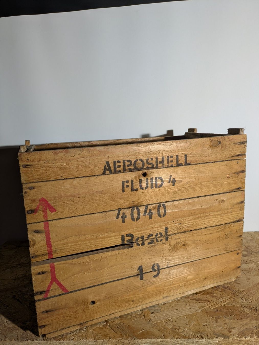 Vintage Shell Aeroshell Holzkiste Holz Kiste Basel (Gebraucht) in ...