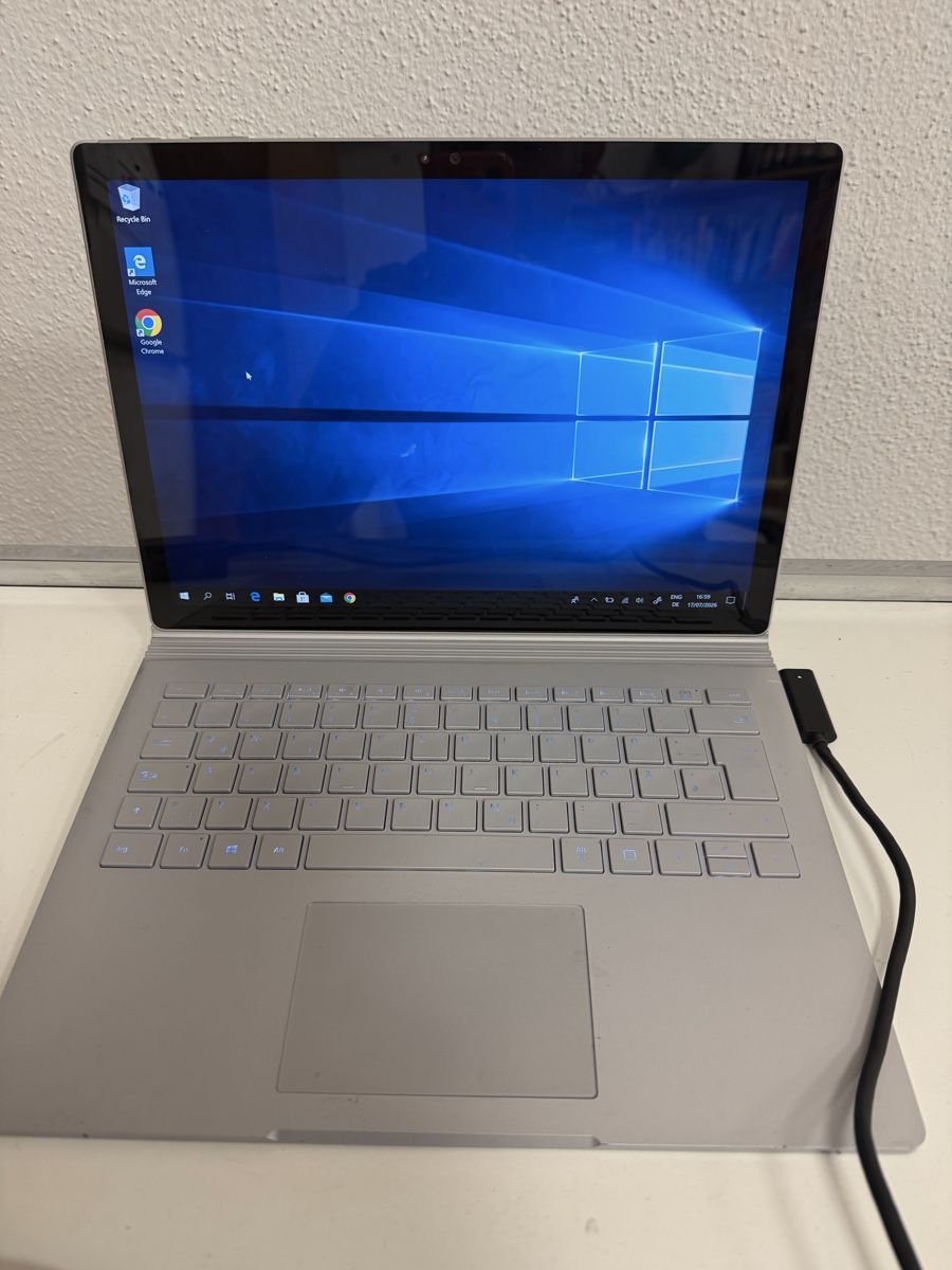 Microsoft Notebook: Microsoft Surface Book Laptop inkl Dockingstation defekt – Usato da Zürich venduto da Zvijerka
