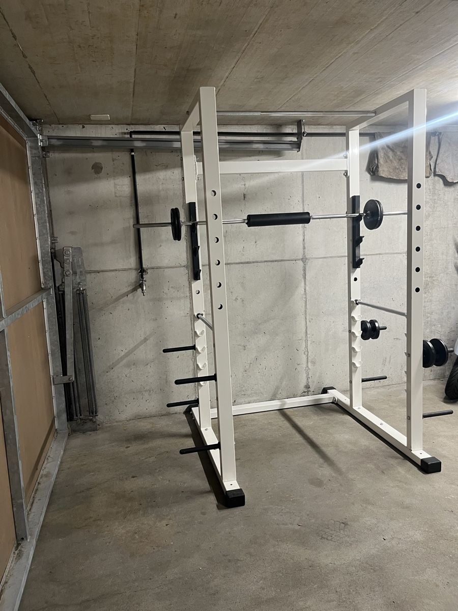 Hometrainer: Power Rack, Squat Rack, TECA. – Gebraucht aus Würenlos von KLG_3TBs 8