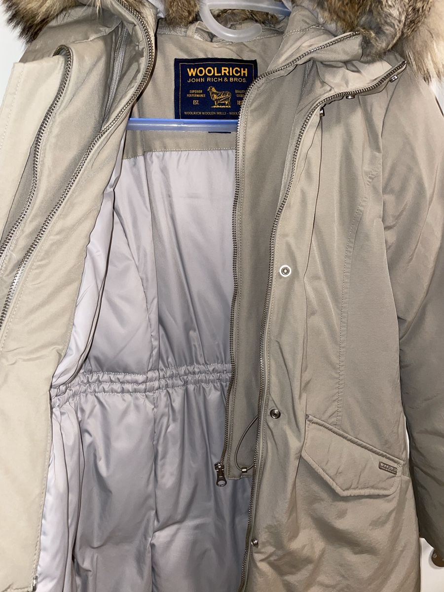 Woolrich Giacche: Woolrich Arctic Parka Winterjacke – Usato da Zürich venduto da alexandragarcia1 2