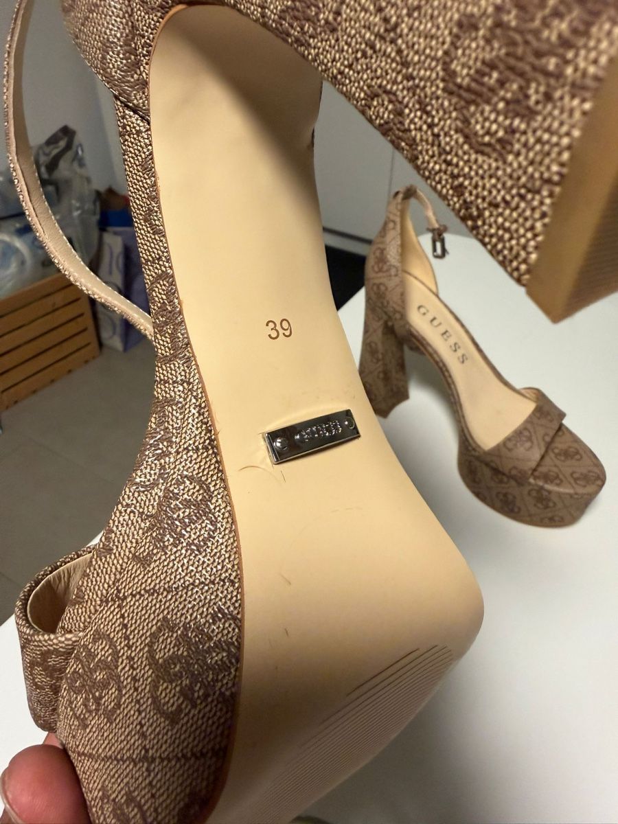 Guess Scarpe da donna: ORIGINALE GUESS HIGH HEELS – Nuovo (secondo la descrizione) da Watt venduto da ViDer 1