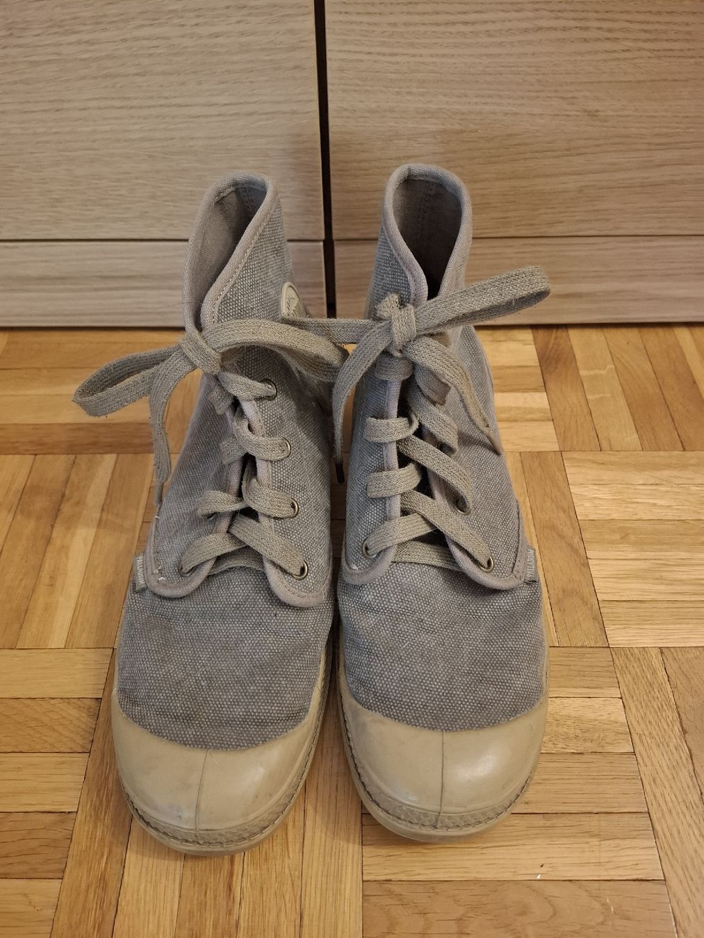Palladium Scarpe da donna: Palladium Schuhen – Usato da Ebikon venduto da Jayjay60123027 1