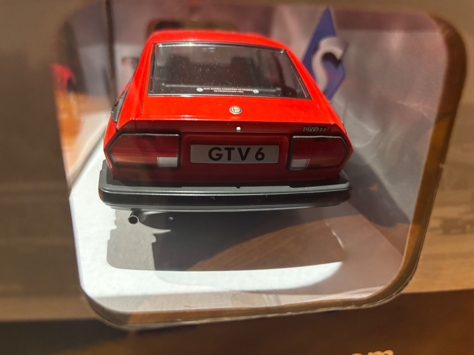 Alfa Romeo Modellini d'auto: Alfa Romeo GTV 6 – Nuovo e nell'imballaggio originale da Herisau venduto da Witenschwendi8 3
