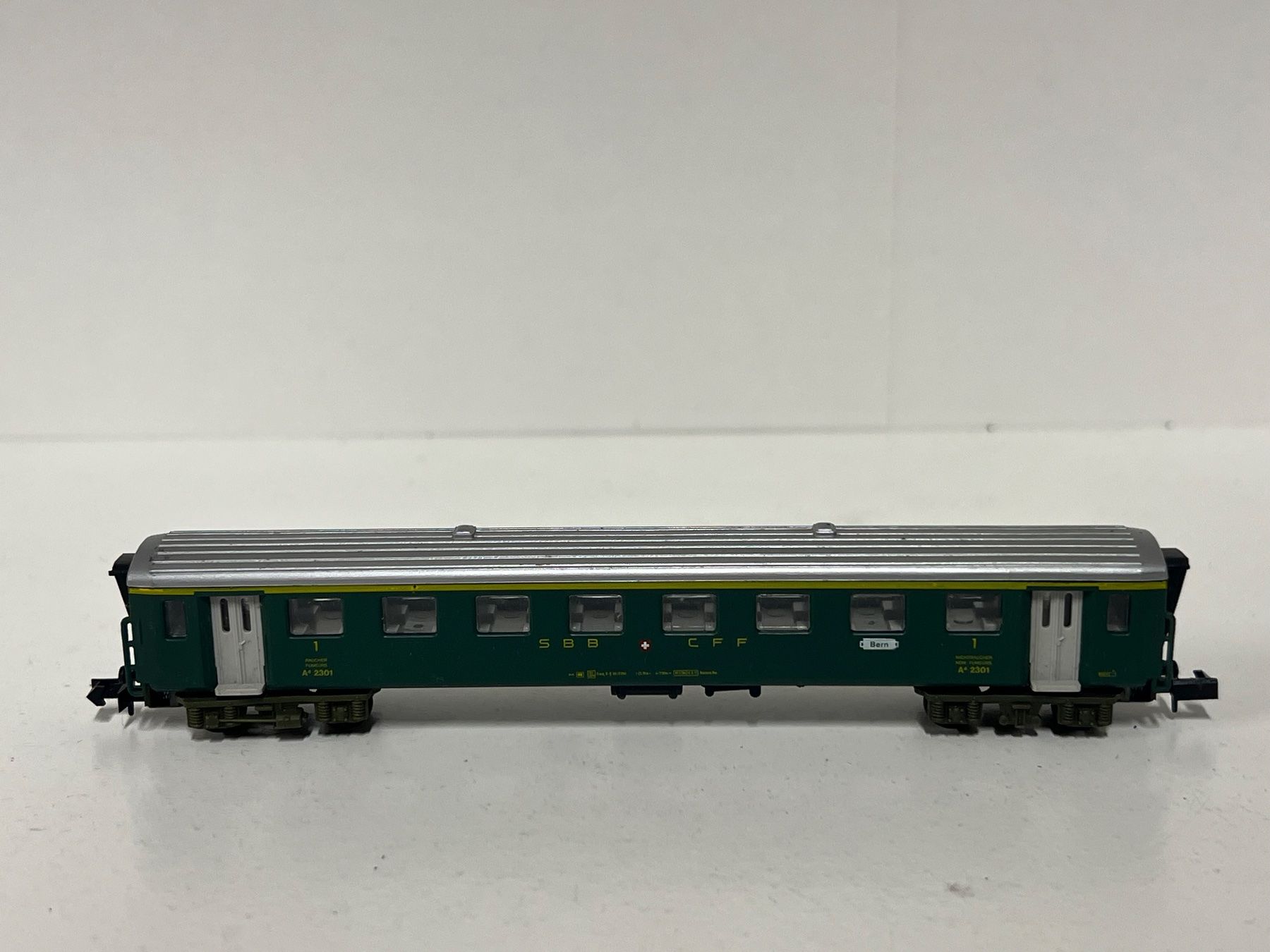 Arnold Modellini di ferrovie: Arnold Rapido SBB CFF 1.Kl – Usato da Geroldswil venduto da TopTrain54