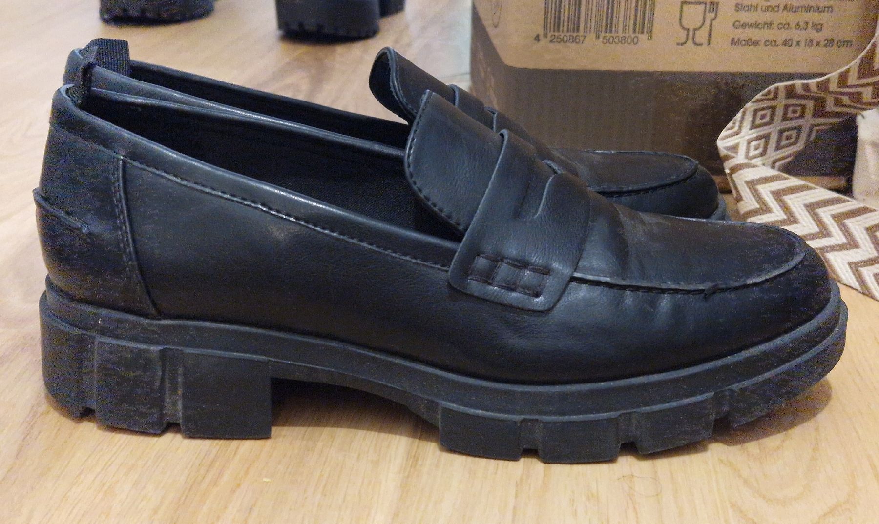 Chaussures femmes: Gothic Schuhe (Loafers) Gr. 40.5 – D'occasion à Schaffhausen par amb_v2xm 1