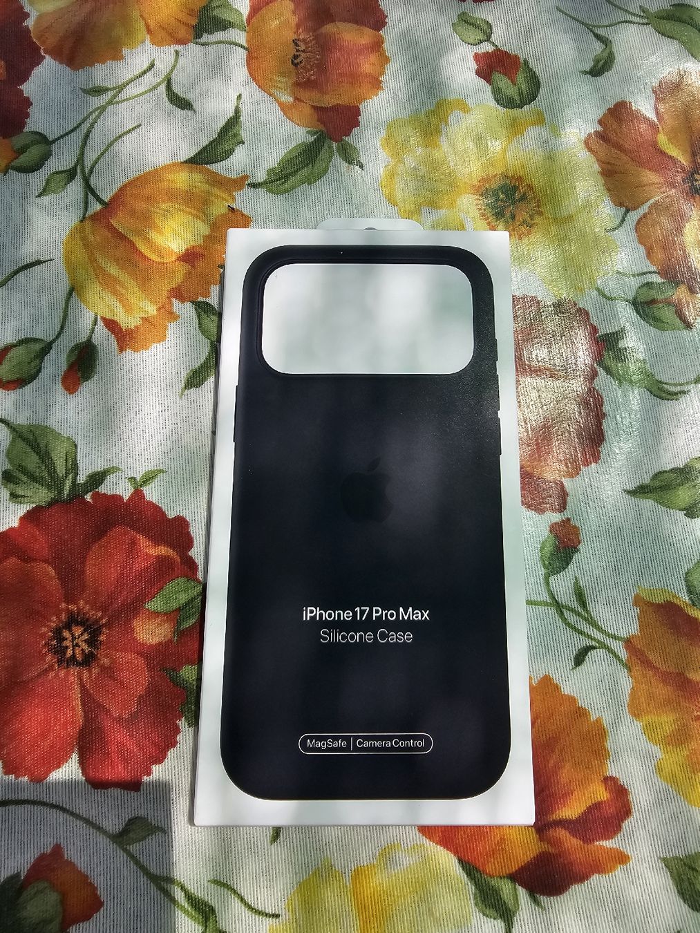 Apple Covers & Schutzfolien: iphone 17 pro max original case – Neu und originalverpackt aus Minusio von jul_sb2h