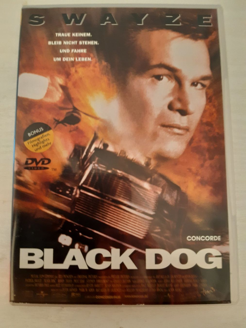 Tutti i DVDs: Black Dog mit Patrick Swayze – Usato da Domat-Ems venduto da nugipuff