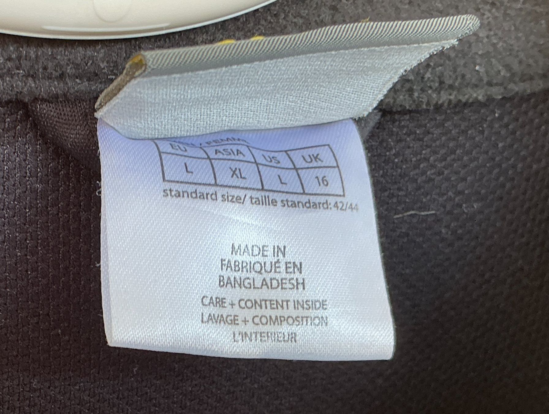 Jack Wolfskin Vestes: Softshelljacke von Jack Wolfskin, Schwarz in Grösse L – D'occasion à Kreuzlingen par LoveTheSea 3