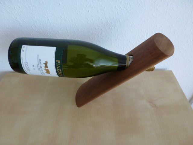 Supporti a parete: Weinflaschen-Halter – Usato da Luzern venduto da lbreu 2