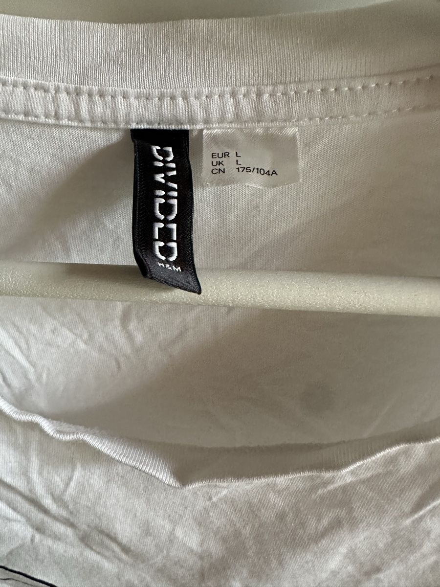 H&M T-Shirts: H&M shirt 100% Baumwolle Gr. M/L – Gebraucht aus Münsingen von Secondhand89 1